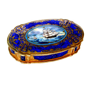 BOXES AND SNUFF BOXES