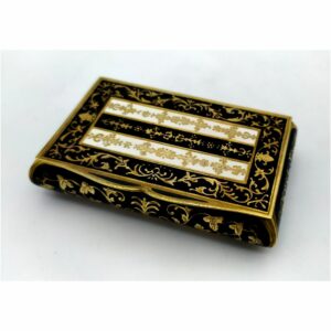 Snuff Box Hand-Engraved Black and White Enamel Guilloche Salimbeni
