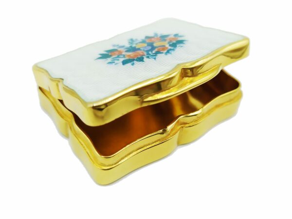 Pill Box Shaped Guilloche Enamel Box Floral Wreath Salimbeni - Image 5