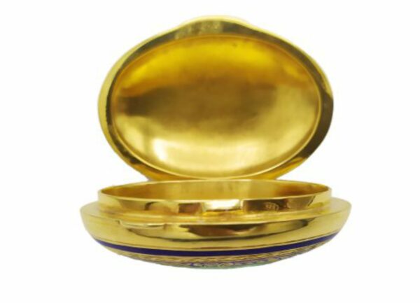Oval Snuff Box or Pill Box Guilloche Enamel Hand-Painted Floral Wreath Salimbeni - Image 4