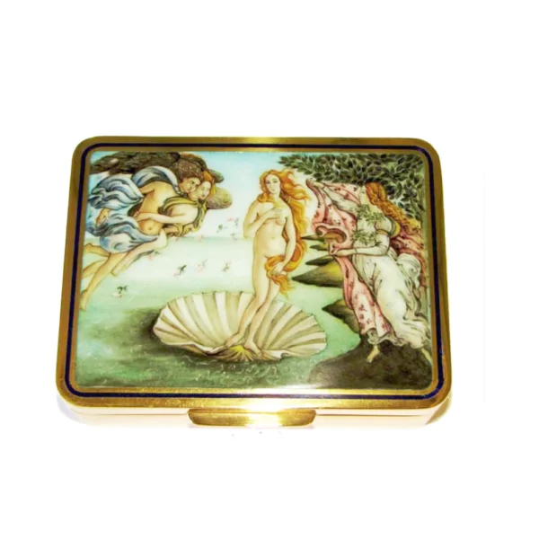 Birth of Venus Box Salimbeni is a table box, rectangular with rounded corners in 925/1000 sterling silver gold plated. Birth of Venus Box has a fine hand-painted, fire-enameled miniature signed by the painter Beatrice Mellana, reproducing the famous painting "Birth of Venus" by Sandro Botticelli kept in the Uffizi Gallery in Florence. Front side with closed cover