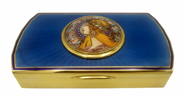 Table Box Renaissance Style with Fine Rectangular Miniature - Image 5