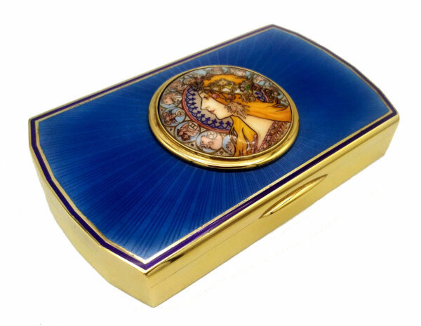 Table Box Renaissance Style with Fine Rectangular Miniature - Image 7